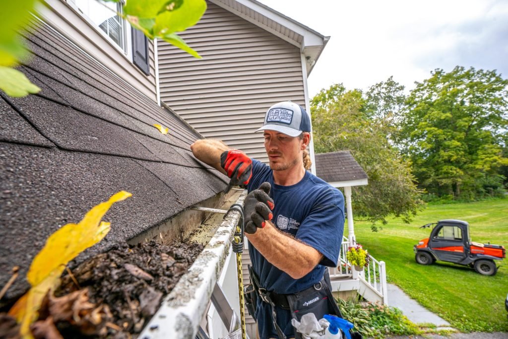 Gutter Cleaning Service
